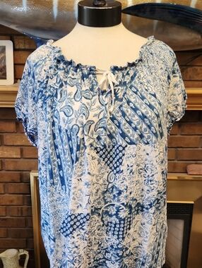 Chaps Denim Blue & White Floral Paisley Patchwork Peasant Top Size 2X Plus Size